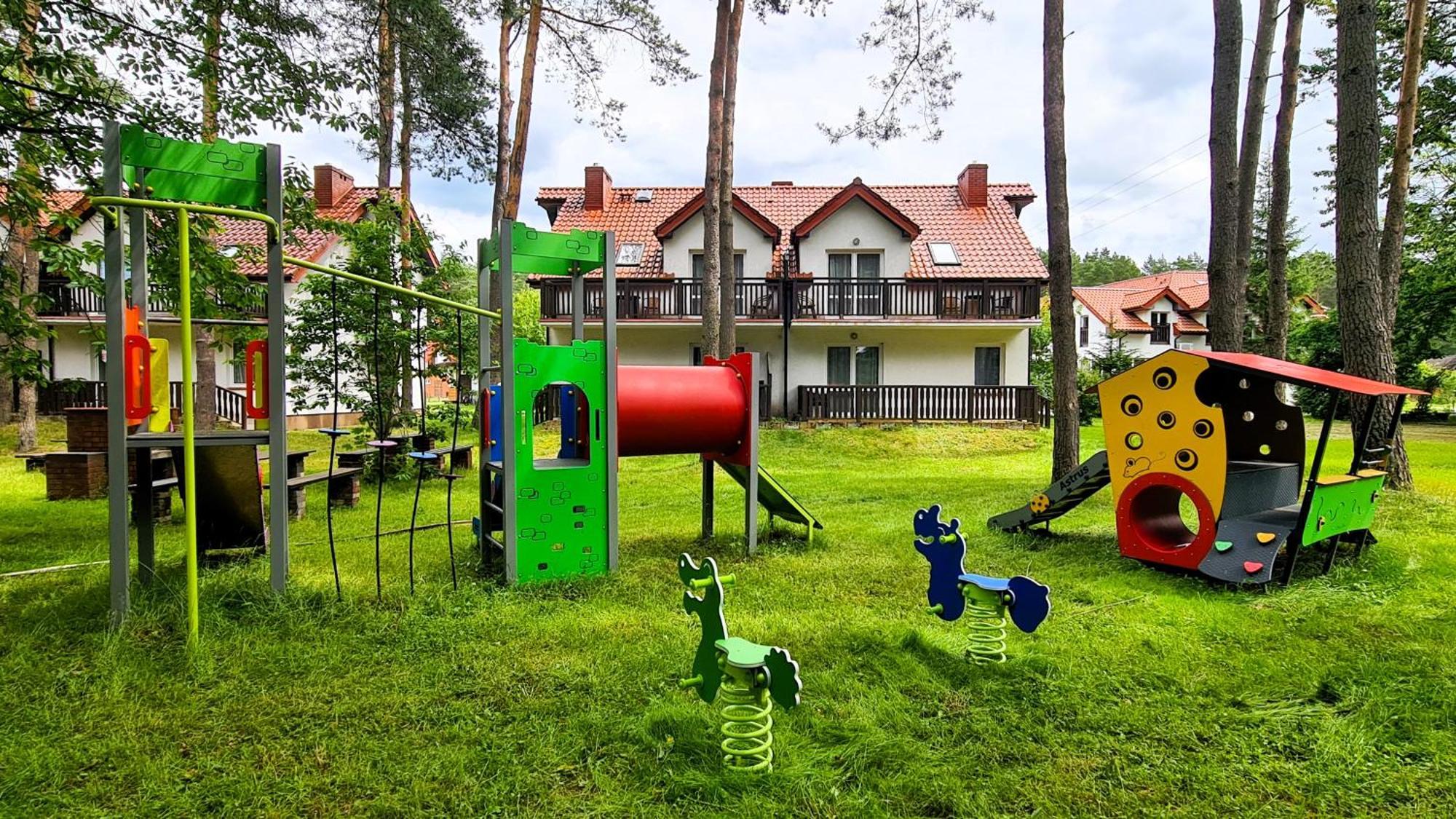Osrodek Nad Jeziorem - Radew Rosnowo ภายนอก รูปภาพ